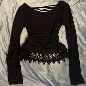 Long sleeve crop top